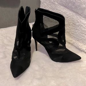 Brand new Raye mesh booties, Size 7, color: Black, great condition